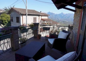 Balcone - Rustico Località Borgo Magliano
 
32, Fivizzano - foto 27