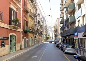 Edificio all\'aperto - Three-room apartment Via Andrea da Bari
 
98, Bari - photo 2