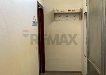 Hall / corridoio - Casa indipendente LOCALITA' SA PIRA
 
SN, Dorgali - foto 21