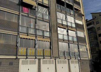 Edificio all\'aperto - Four-room apartment VIA PAOLO VERONESE
 
45, Torino - photo 5