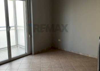 Stanza vuota - Four-room apartment VIA PAOLO VERONESE
 
45, Torino - photo 12