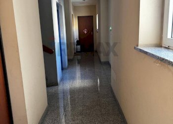 Hall / corridoio - Four-room apartment VIA PAOLO VERONESE
 
45, Torino - photo 26