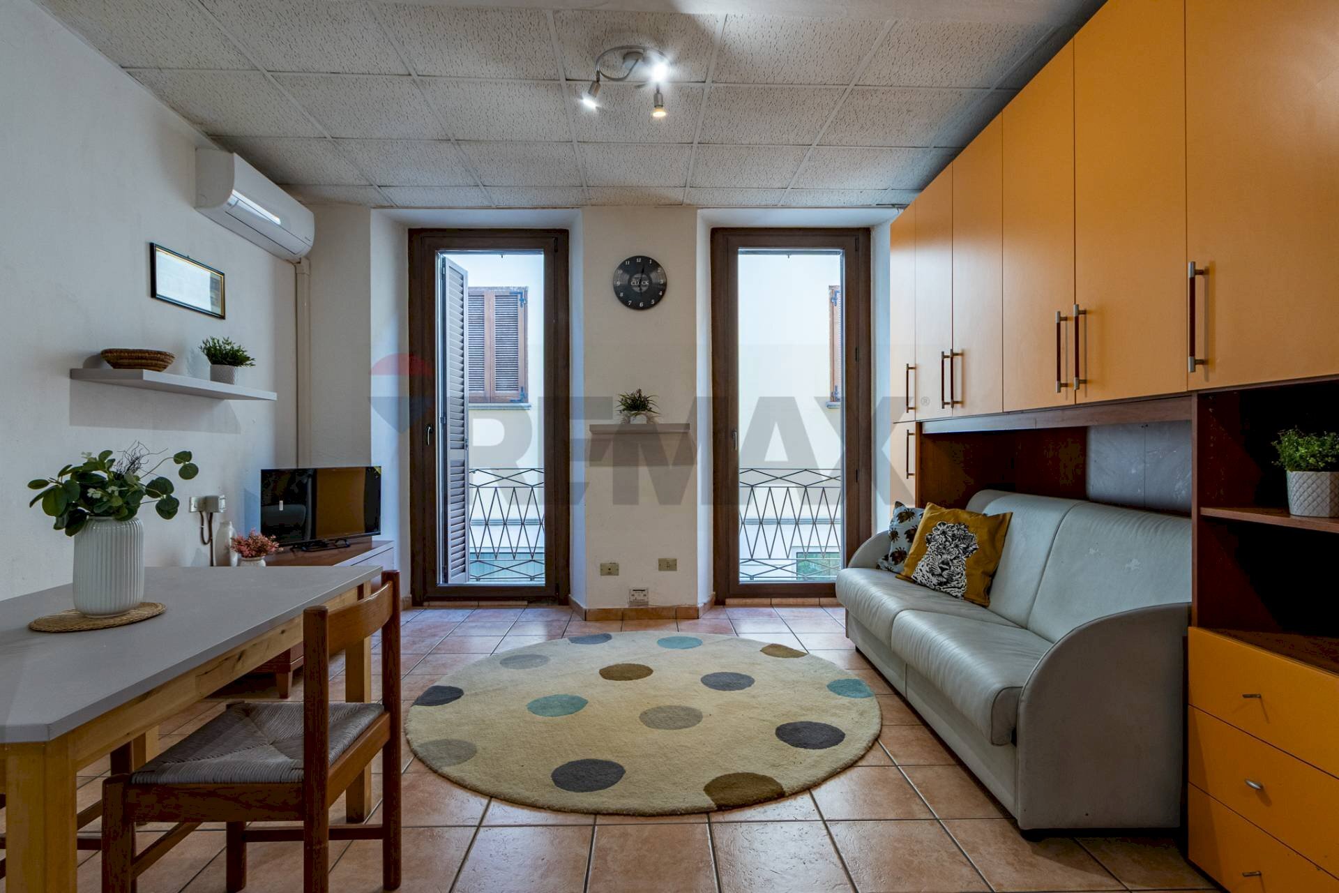 Sala da pranzo - Monolocale Monticello Brianza - foto 1