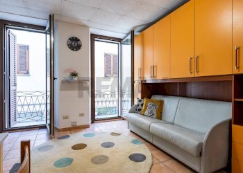 Soggiorno - Monolocale Monticello Brianza - foto 2