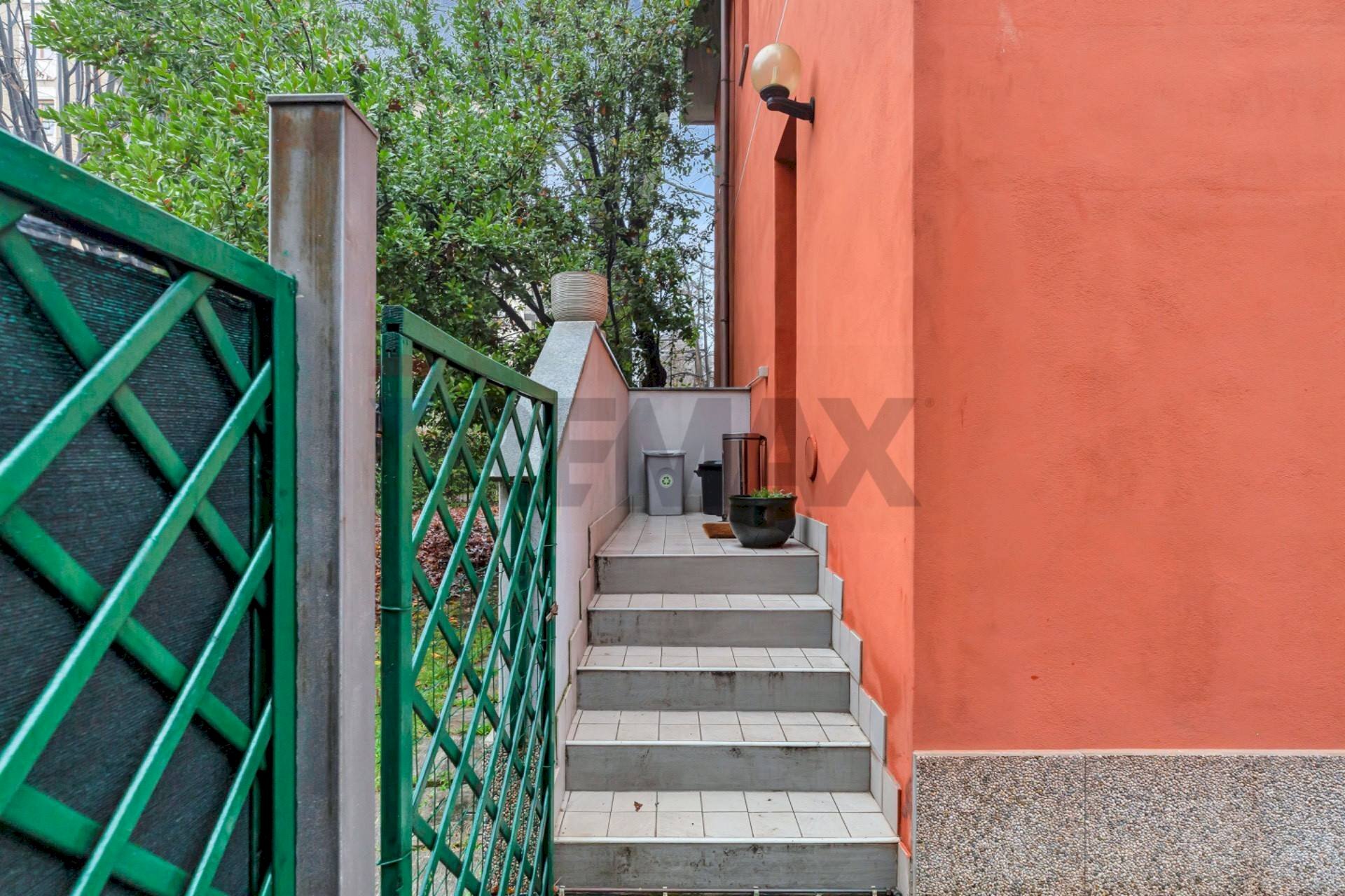 Scale - Casa semi indipendente via Primaticcio
 
135/b, Milano - foto 2