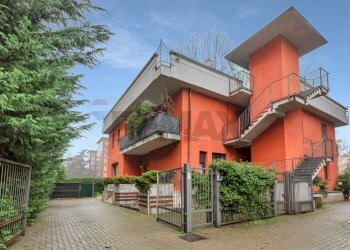 Casa all\'aperto - Casa semi indipendente via Primaticcio
 
135/b, Milano - foto 1