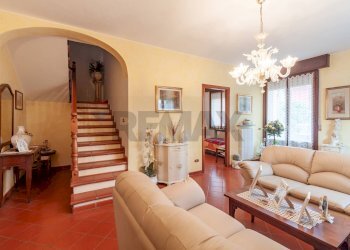 Soggiorno - Casa semi indipendente Via Marino Galvani
 
5, Viadana - foto 8