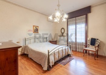 Camera / camera da letto - Casa semi indipendente Via Marino Galvani
 
5, Viadana - foto 21