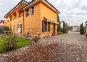 Casa all\'aperto - Casa semi indipendente Via Marino Galvani
 
5, Viadana - foto 40