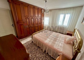 Camera / camera da letto - Casa indipendente Costa Volpino - foto 12