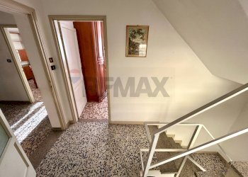 Scale - Casa indipendente Costa Volpino - foto 20