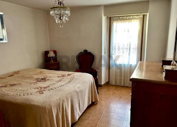 Camera / camera da letto - Casa indipendente Costa Volpino - foto 30