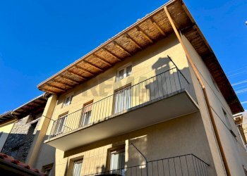 Edificio all\'aperto - Casa indipendente Costa Volpino - foto 42