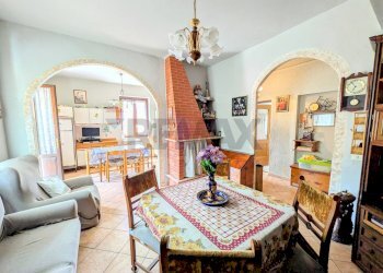 Sala da pranzo - Trilocale Artogne - foto 3