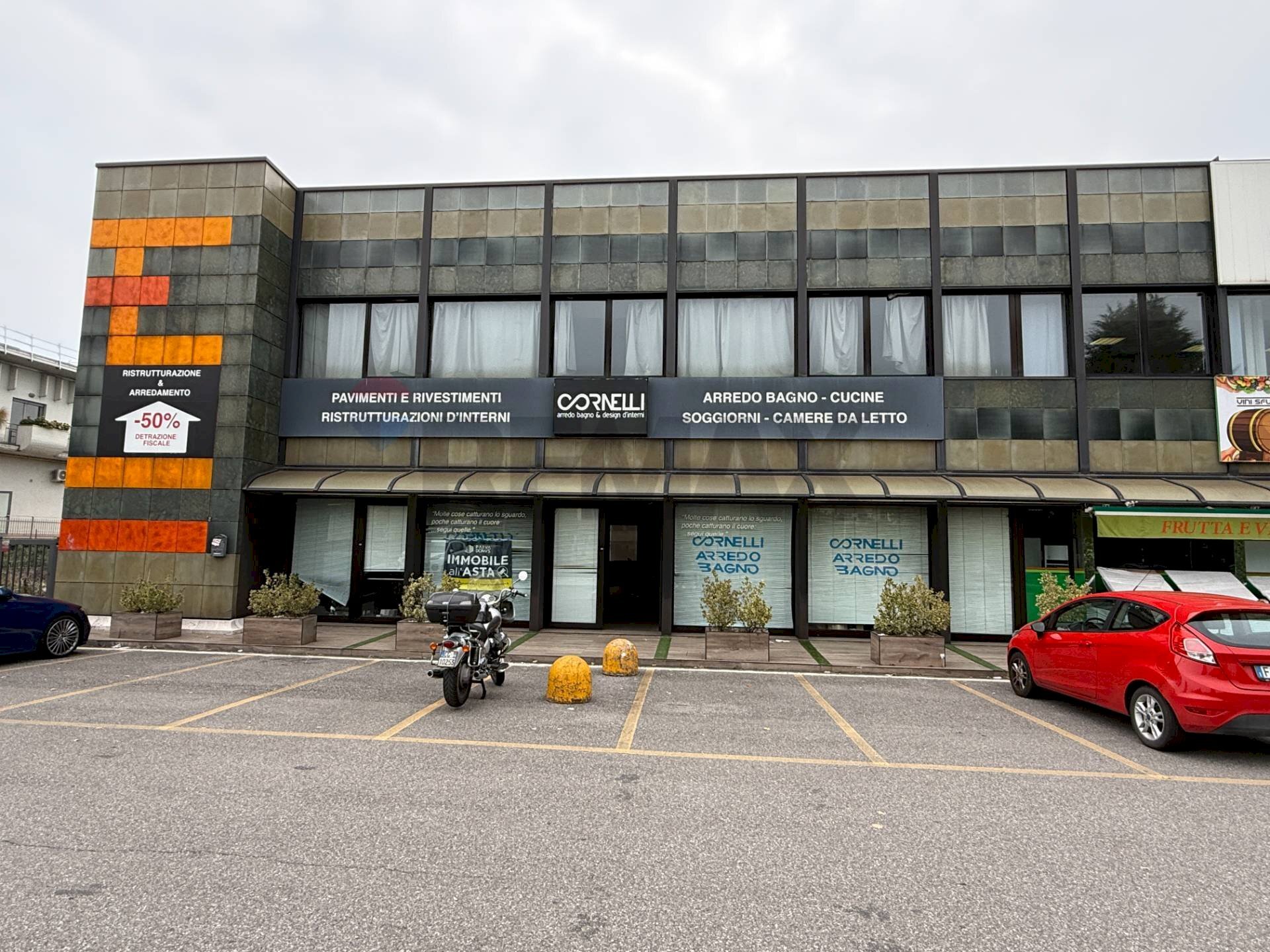 Edificio all\'aperto - Locale Commerciale VIA TRIESTE
 
12, Osio Sotto - foto 1