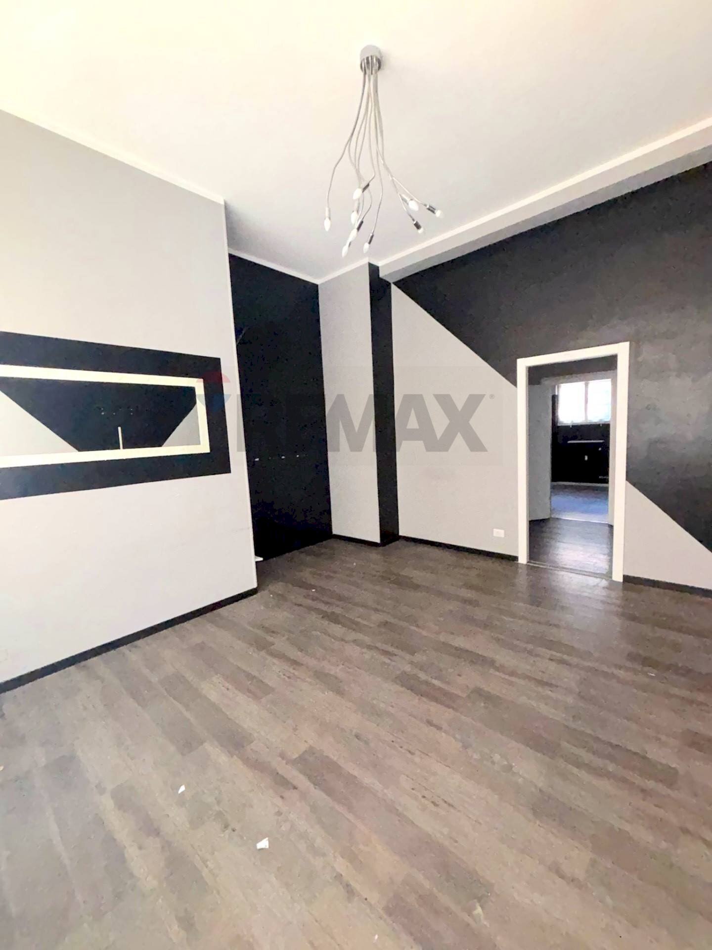 Stanza vuota - Negozio via magnani Ricotti
 
8, Novara - foto 1