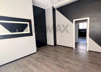 Stanza vuota - Shop via magnani Ricotti
 
8, Novara - photo 1