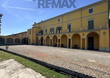 Edificio all\'aperto - Casa indipendente via Ferraris Napoleone
 
34, Castel San Giovanni - foto 2
