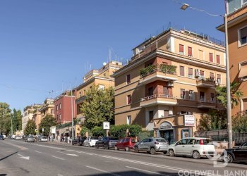 Foto 9 - Shop Viale Delle Medaglie D'oro, Roma - photo 9