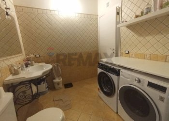 Bagno - Casa indipendente VIA LETIZIA
 
8/A, Bagni di Lucca - foto 17