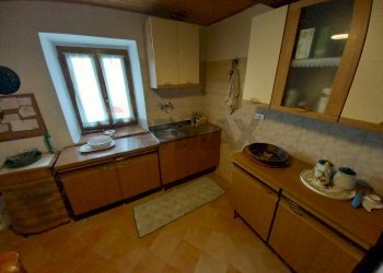 Cucina - Casa indipendente Minucciano - foto 13