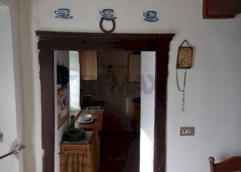 Hall / corridoio - Casa indipendente Minucciano - foto 27