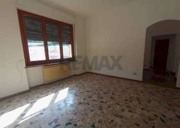 Stanza vuota - Appartamento Borgo a Mozzano - foto 8