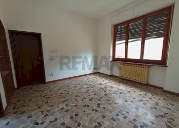 Stanza vuota - Appartamento Borgo a Mozzano - foto 10