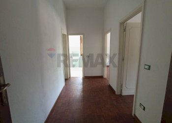 Hall / corridoio - Appartamento Borgo a Mozzano - foto 20