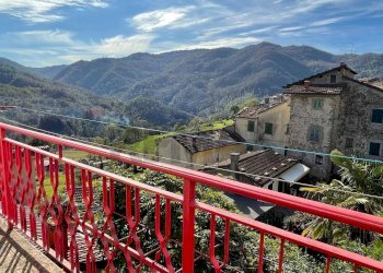 Balcone - Casa semi indipendente San Marcello Piteglio - foto 1
