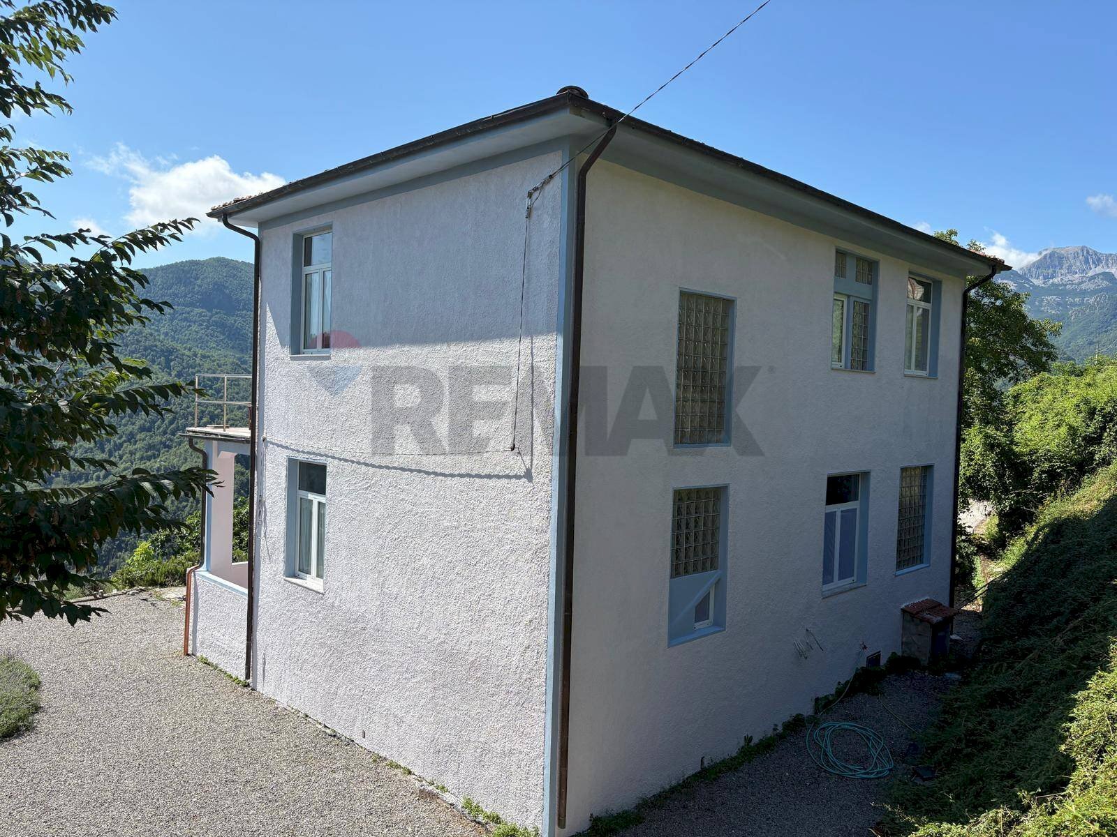 Casa all\'aperto - Villa Castelnuovo di Garfagnana - foto 3