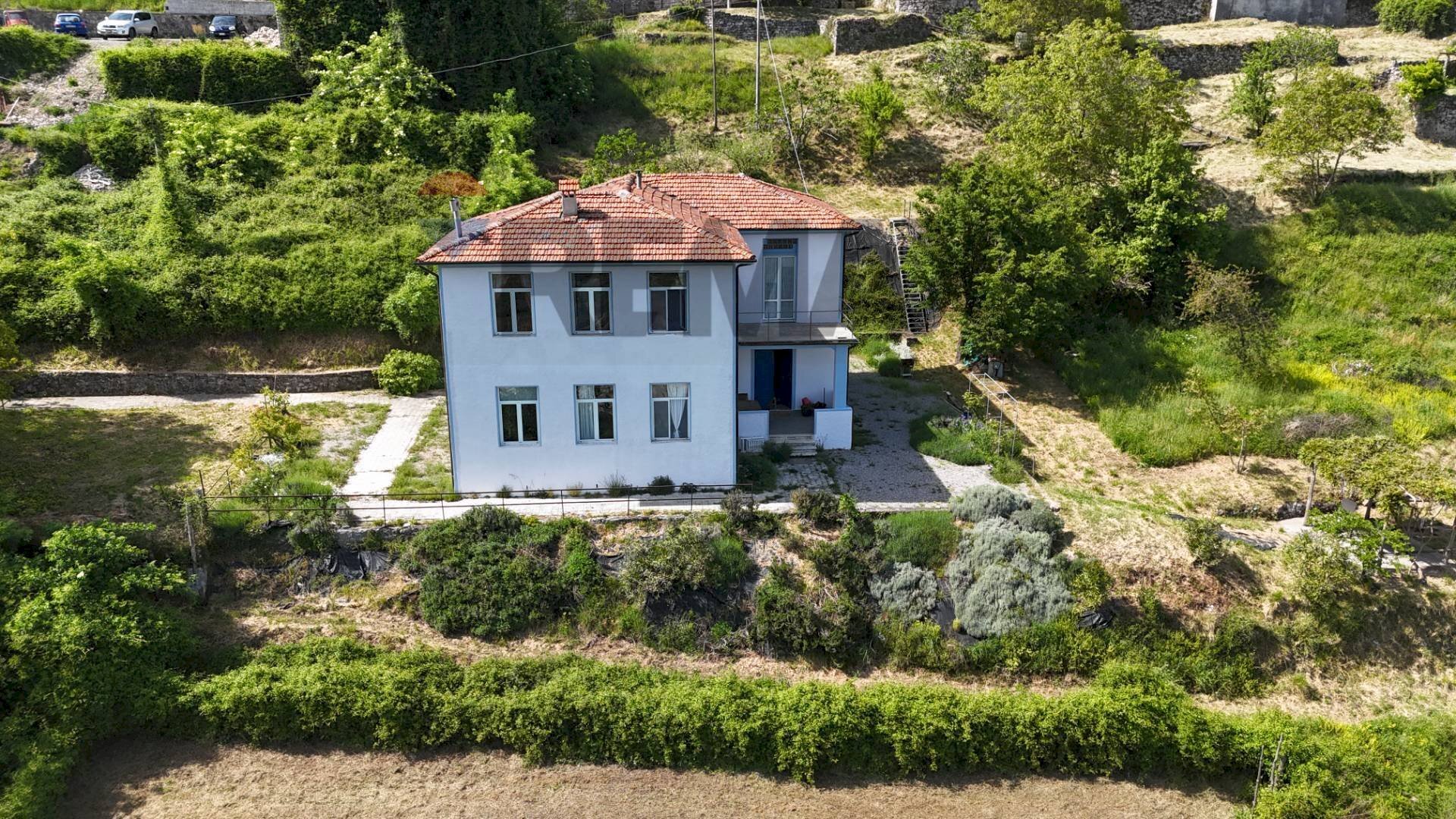 Casa all\'aperto - Villa loc rontano
 
6, Castelnuovo di Garfagnana - foto 1