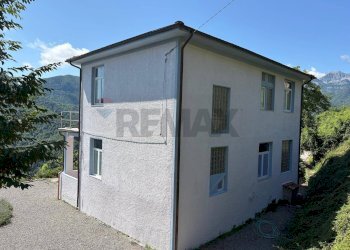 Casa all\'aperto - Villa Castelnuovo di Garfagnana - foto 3