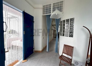 Stanza vuota - Villa Castelnuovo di Garfagnana - foto 9