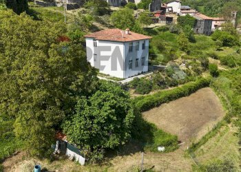 Casa all\'aperto - Villa loc rontano
 
6, Castelnuovo di Garfagnana - foto 15
