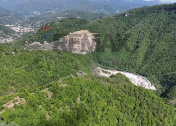 Vista delle montagne - Villa loc rontano
 
6, Castelnuovo di Garfagnana - foto 17