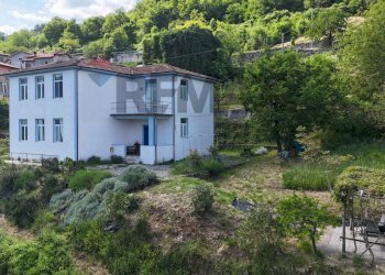 Casa all\'aperto - Villa loc rontano
 
6, Castelnuovo di Garfagnana - foto 22