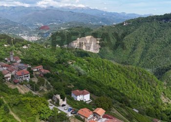 Vista delle montagne - Villa loc rontano
 
6, Castelnuovo di Garfagnana - foto 24