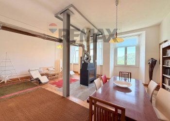 Sala da pranzo - Villa loc rontano
 
6, Castelnuovo di Garfagnana - foto 33