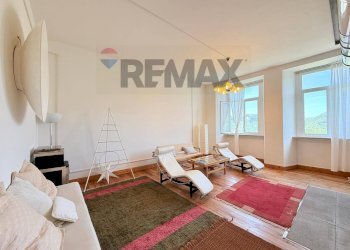 Soggiorno - Villa loc rontano
 
6, Castelnuovo di Garfagnana - foto 37