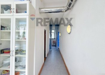 Hall / corridoio - Villa loc rontano
 
6, Castelnuovo di Garfagnana - foto 40