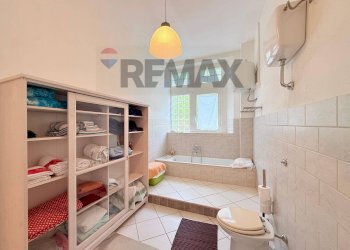 Bagno - Villa loc rontano
 
6, Castelnuovo di Garfagnana - foto 51