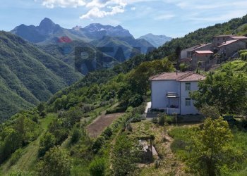 Vista delle montagne - Villa loc rontano
 
6, Castelnuovo di Garfagnana - foto 74