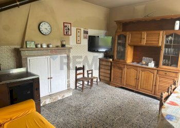 Soggiorno - Casa semi indipendente Coreglia Antelminelli - foto 3