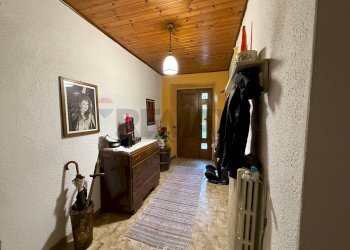 Hall / corridoio - Casa semi indipendente Coreglia Antelminelli - foto 38