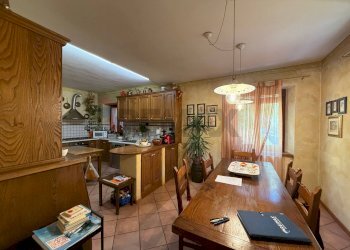 Sala da pranzo - Casa semi indipendente Coreglia Antelminelli - foto 52