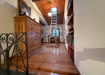 Hall / corridoio - Casa semi indipendente Coreglia Antelminelli - foto 28