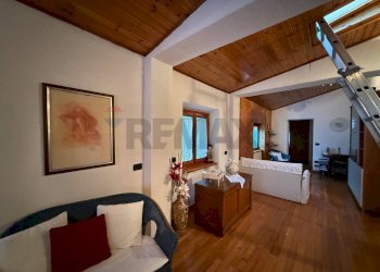 Soggiorno - Casa semi indipendente Coreglia Antelminelli - foto 34