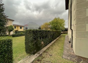 Giardino - Casa indipendente Coreglia Antelminelli - foto 6