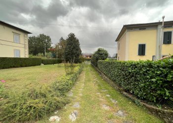 Giardino - Casa indipendente Coreglia Antelminelli - foto 16